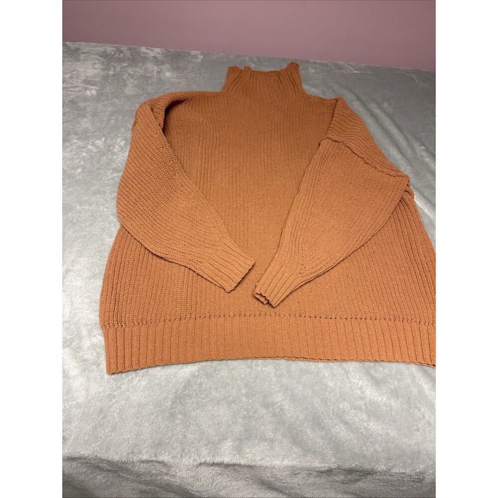 Women’s Aerie Size M Oversized Brown Turtle Neck Knitted Sweater